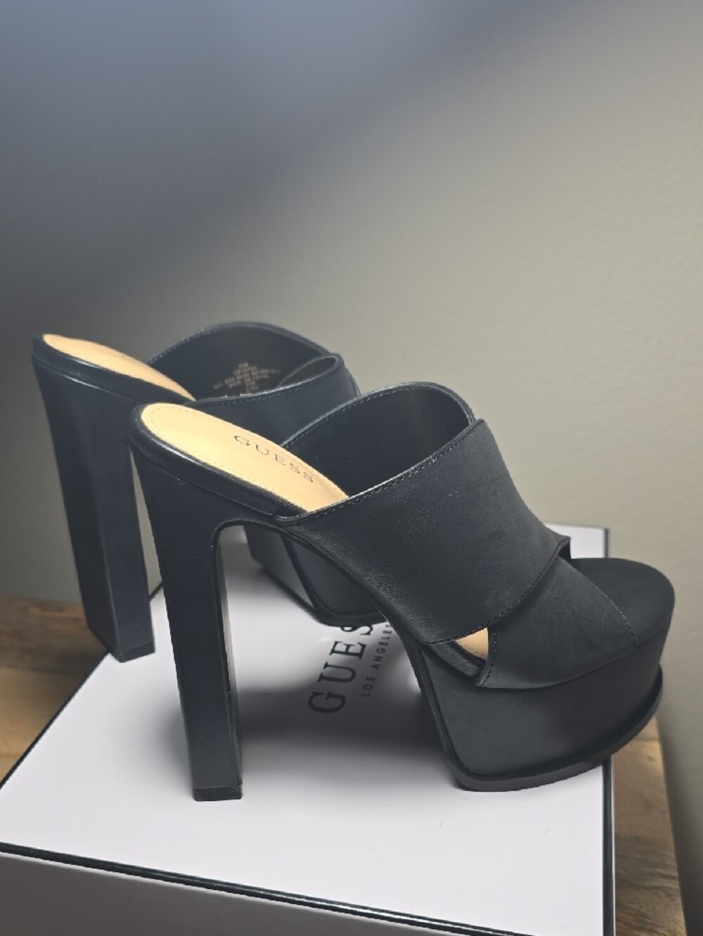 Guess Black Leather Crossband Platform Mules